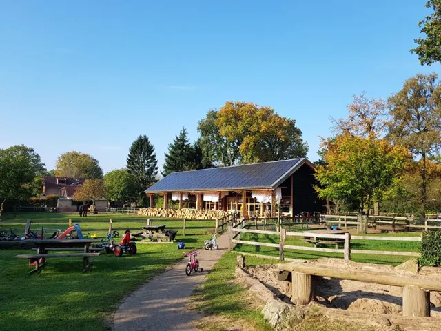 De Roek Vakantiebungalows in Otterlo