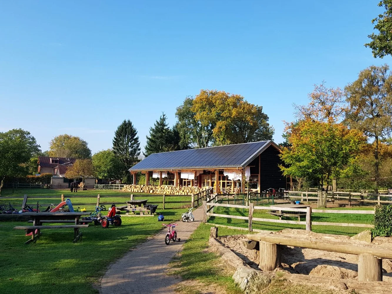 De Roek Vakantiebungalows in Otterlo